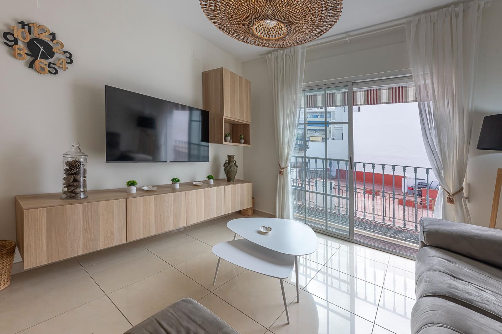 3 bedroom Apartment for rent in Fuengirola - € 1,600 (Ref: 10115755)