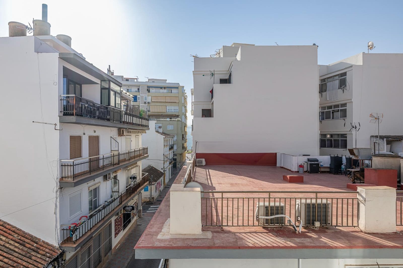 3 bedroom Apartment for rent in Fuengirola - € 1,600 (Ref: 10115755)