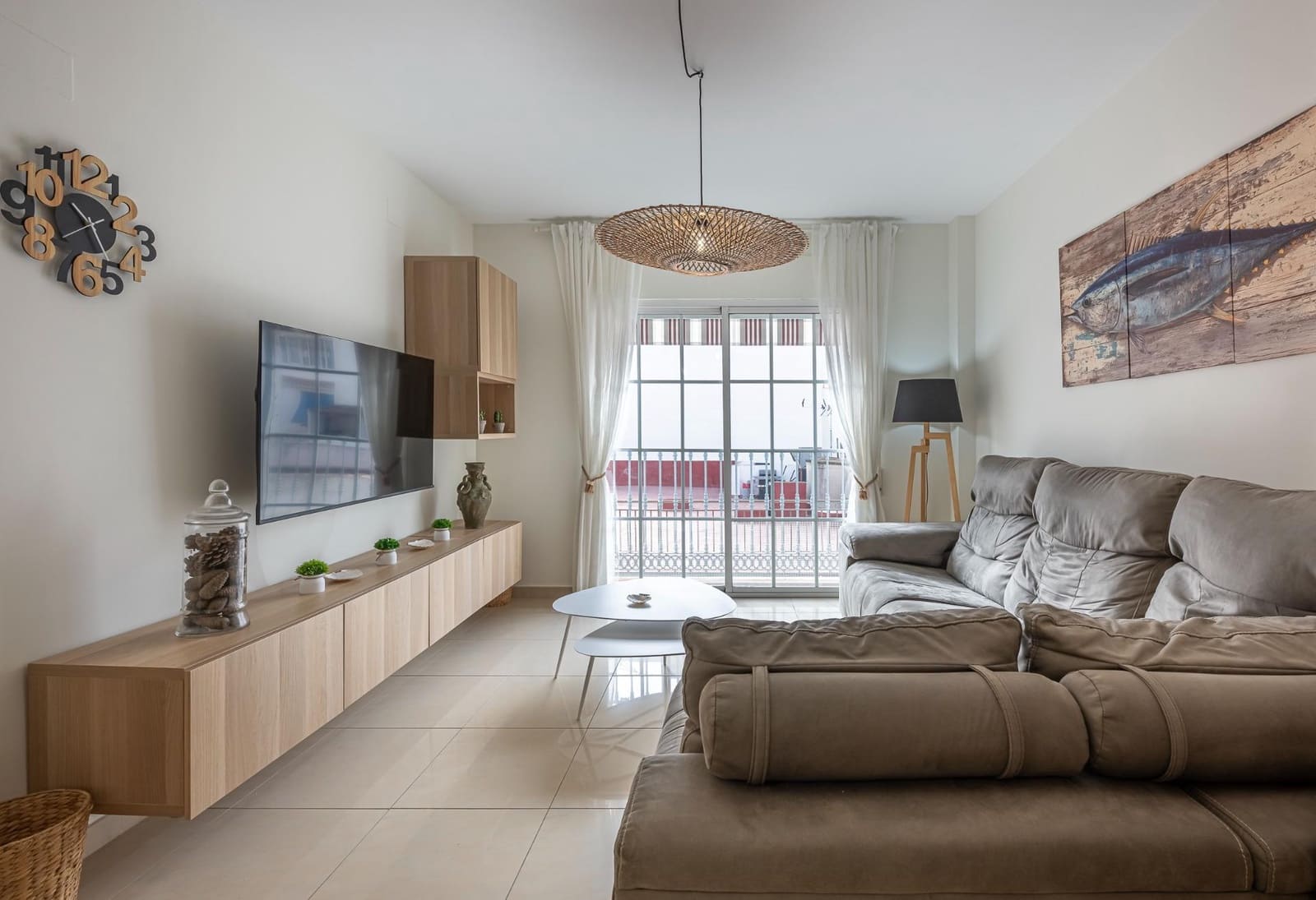 3 bedroom Apartment for rent in Fuengirola - € 1,600 (Ref: 10115755)