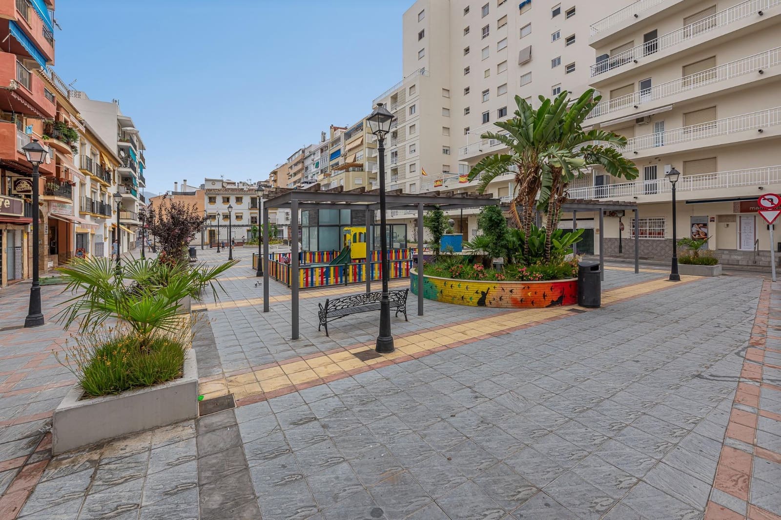 3 bedroom Apartment for rent in Fuengirola - € 1,600 (Ref: 10115755)