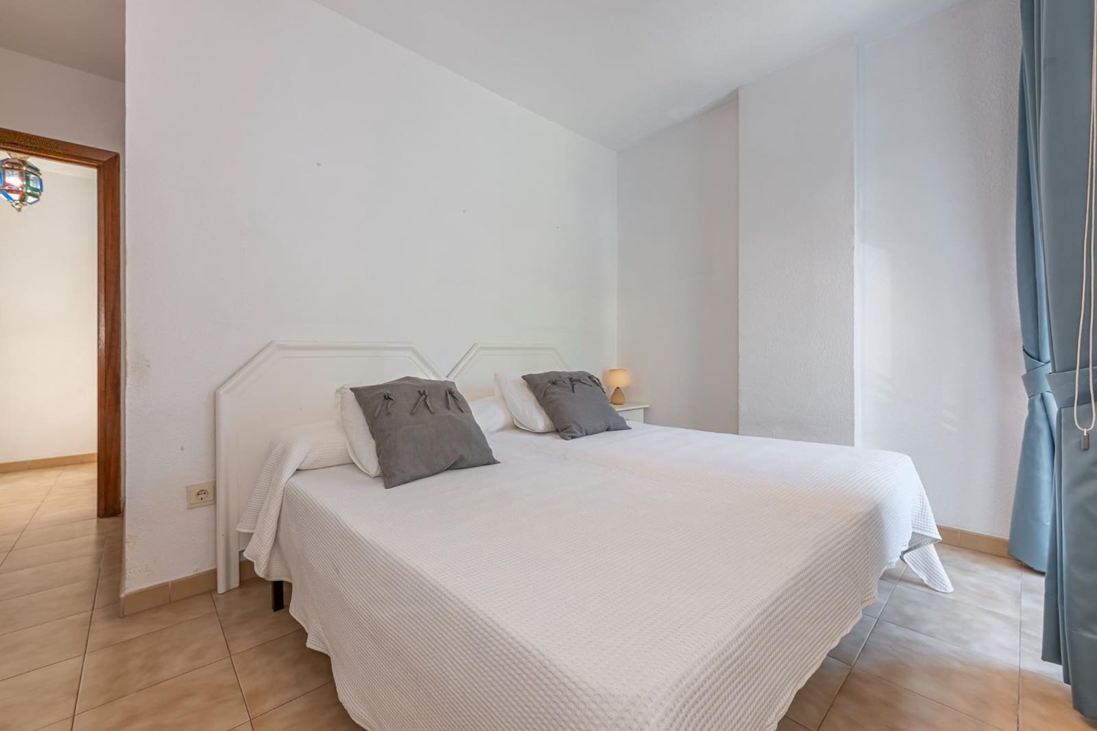 4 makuuhuone Asunto myytävänä paikassa Fuengirola mukana uima-altaan - 409 000 € (Ref: 10120013)