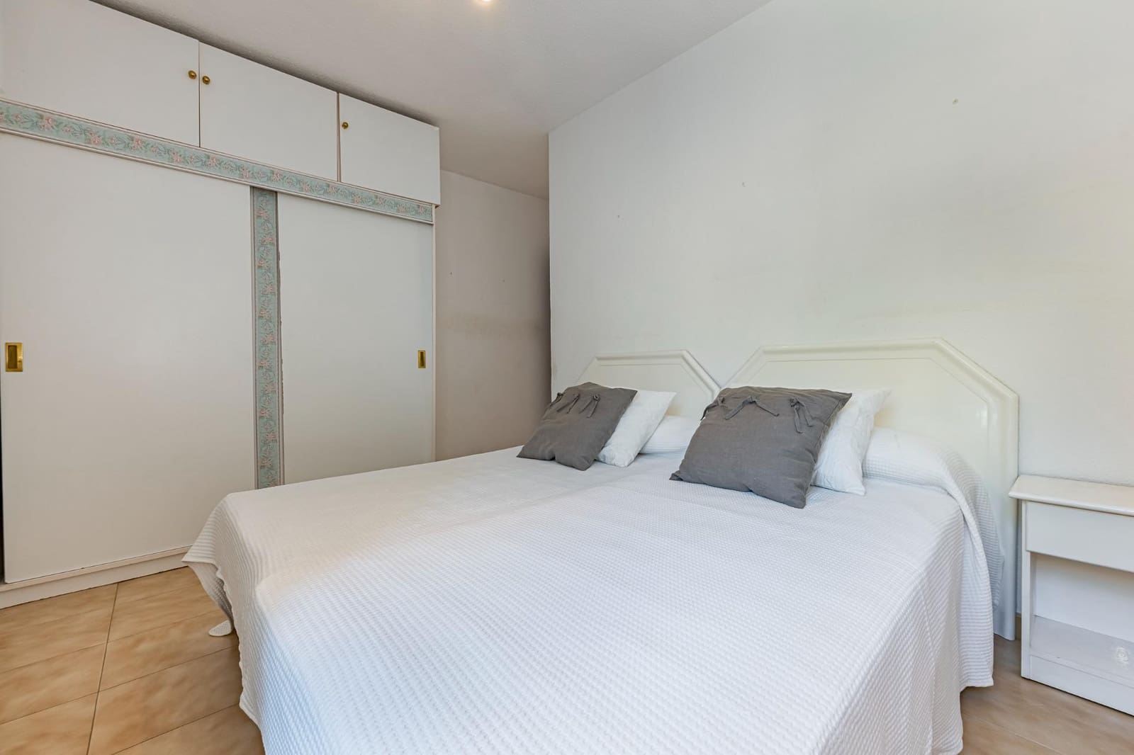 4 makuuhuone Asunto myytävänä paikassa Fuengirola mukana uima-altaan - 409 000 € (Ref: 10120013)