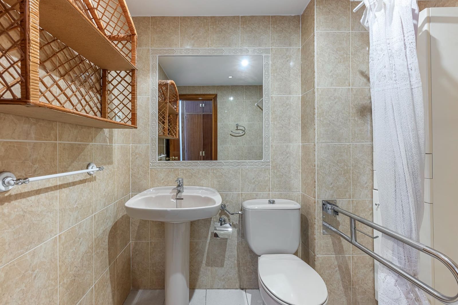 4 makuuhuone Asunto myytävänä paikassa Fuengirola mukana uima-altaan - 409 000 € (Ref: 10120013)
