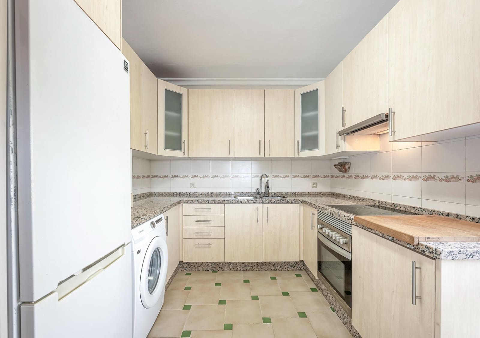 8 soverom Leilighet til salgs i Mijas med garasje - € 719 000 (Ref: 10129679)