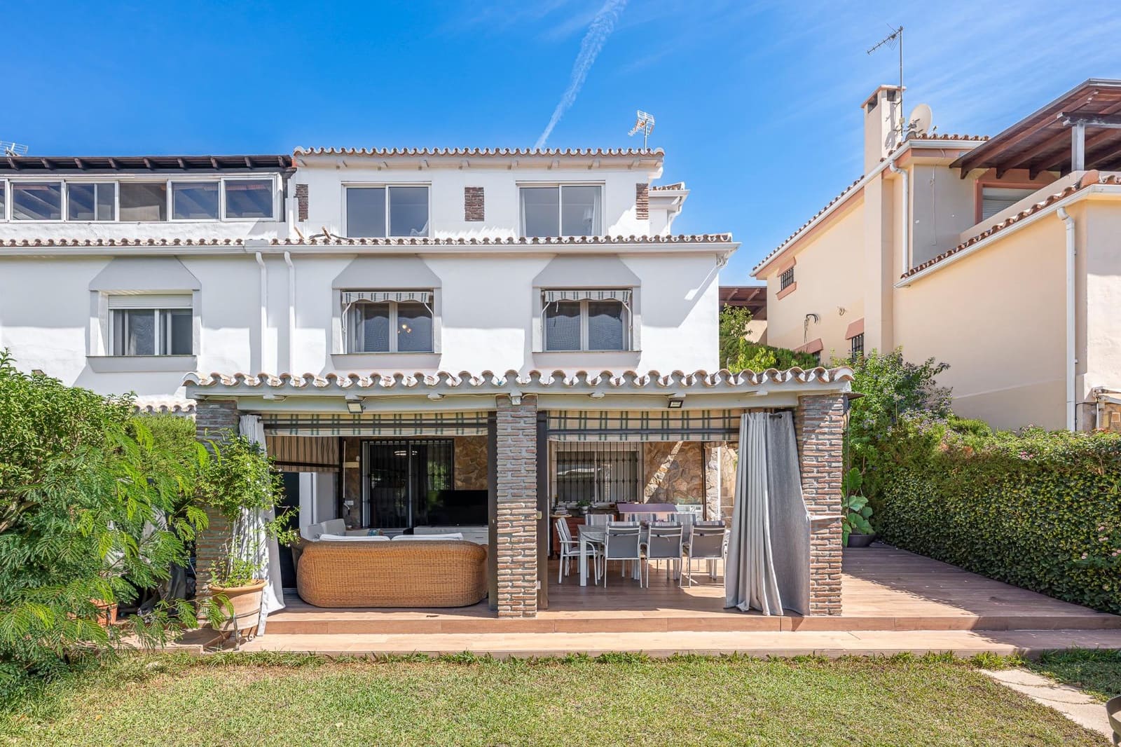 6 sovrum Semi-fristående Villa till salu i El Coto med pool garage - 790 000 € (Ref: 10129681)