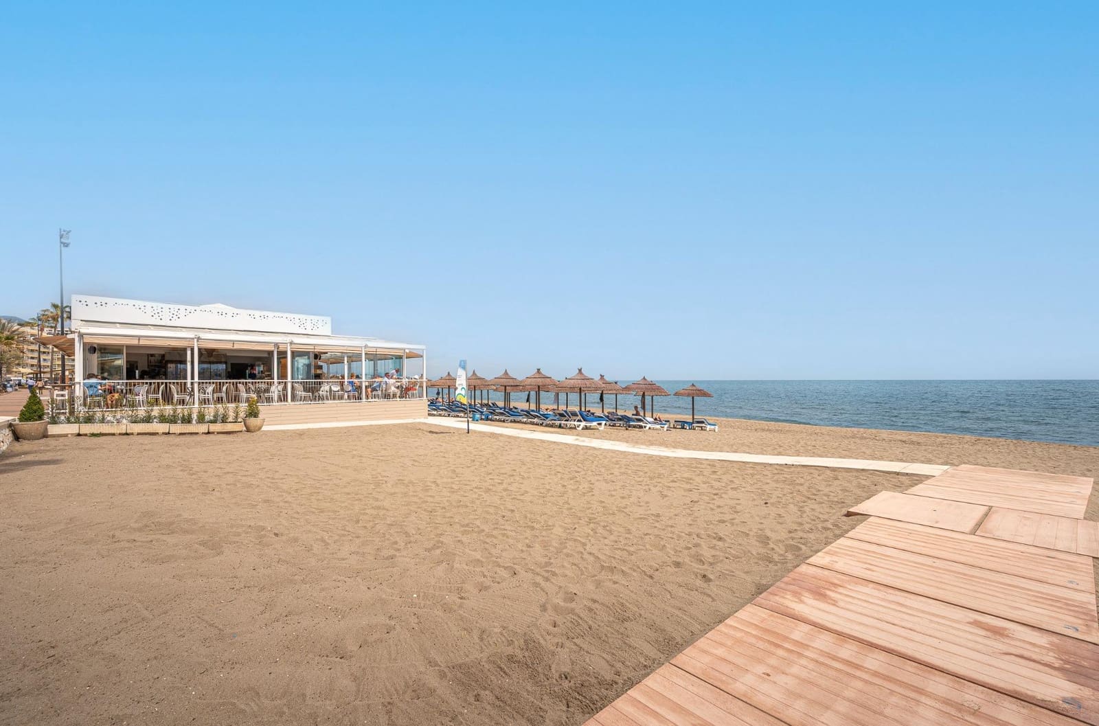 2 soveværelse Lejlighed til salg i Fuengirola med swimmingpool garage - € 365.000 (Ref: 10155364)