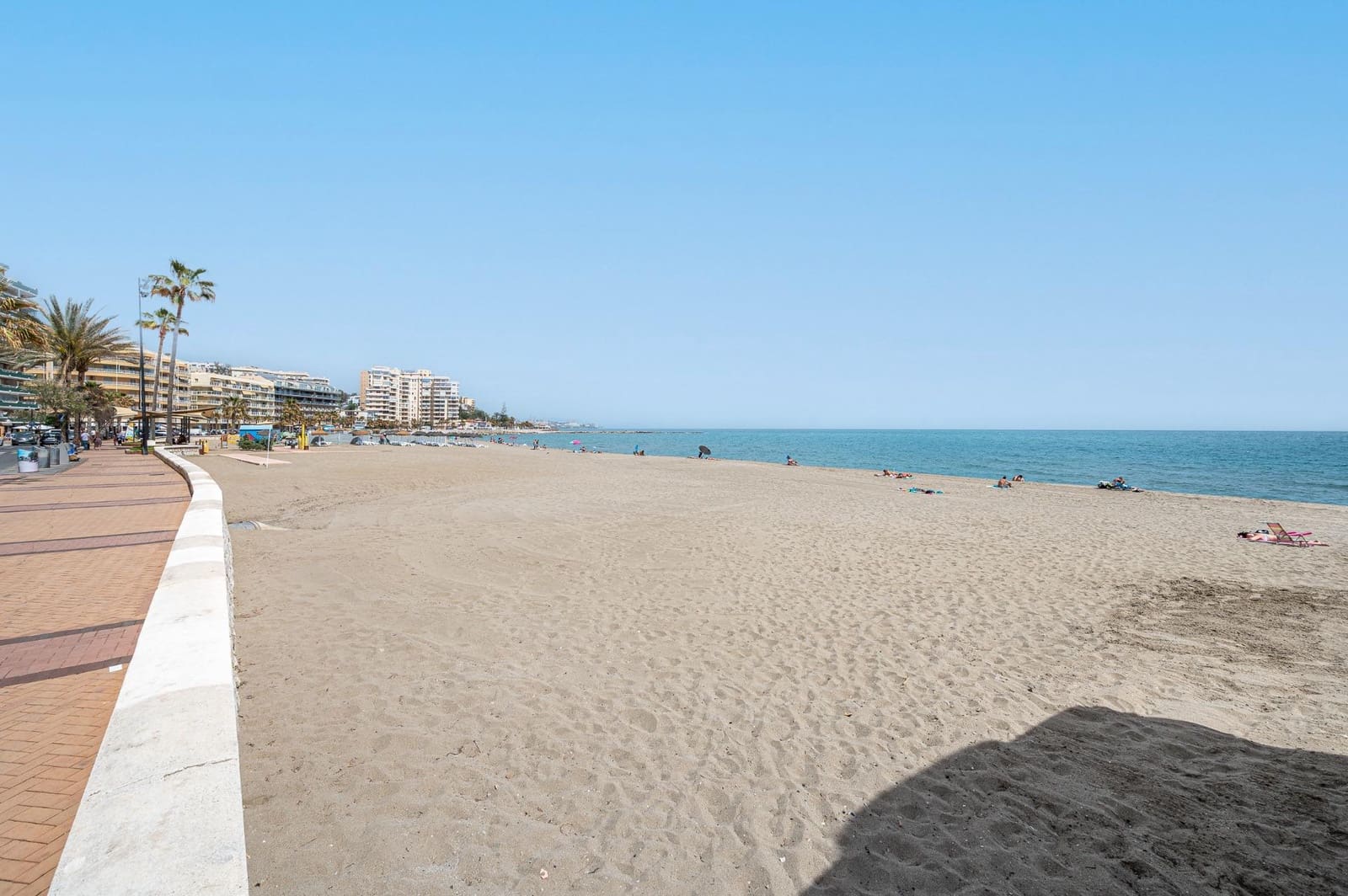 2 soveværelse Lejlighed til salg i Fuengirola med swimmingpool garage - € 365.000 (Ref: 10155364)