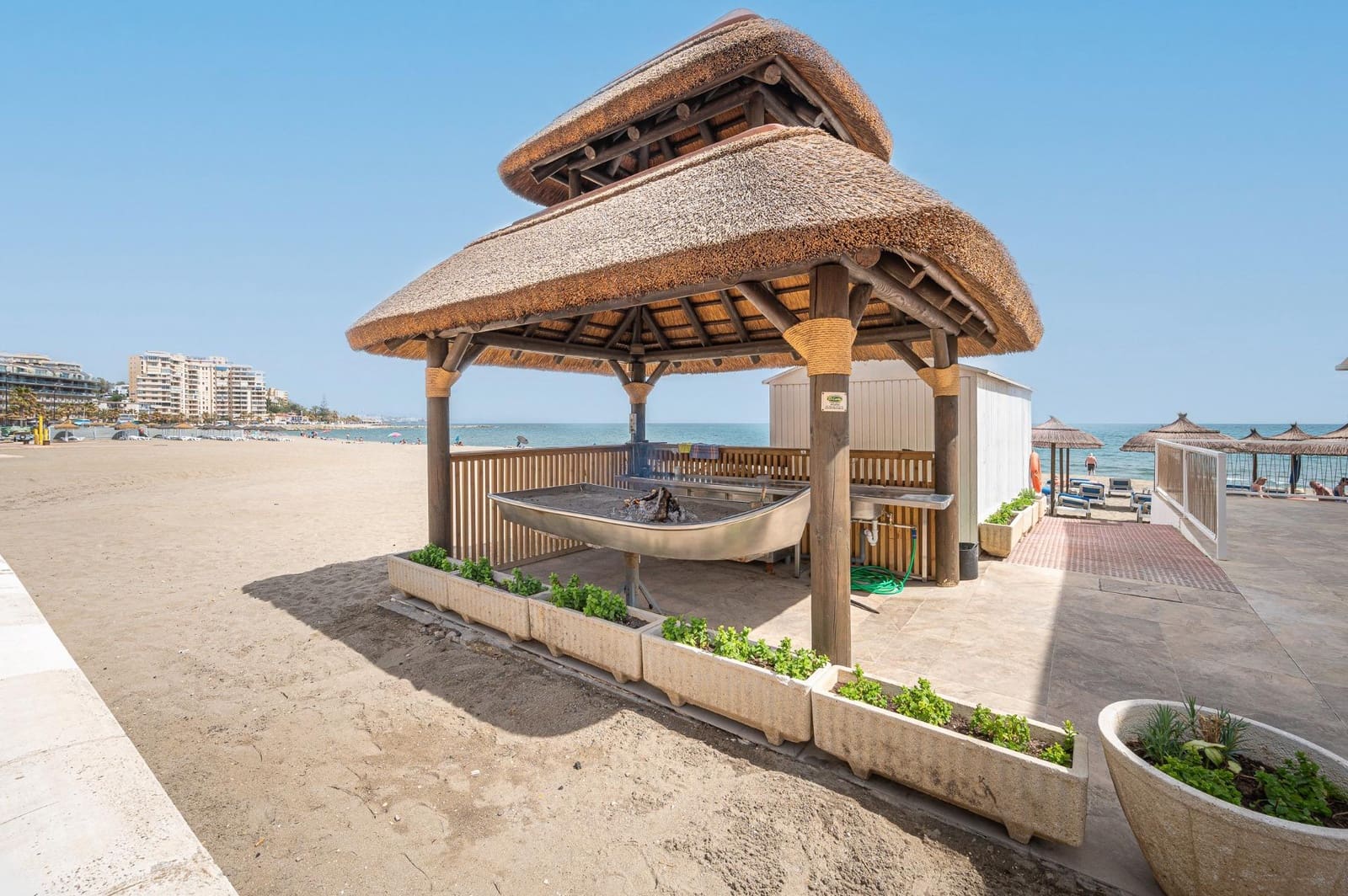 2 soveværelse Lejlighed til salg i Fuengirola med swimmingpool garage - € 365.000 (Ref: 10155364)
