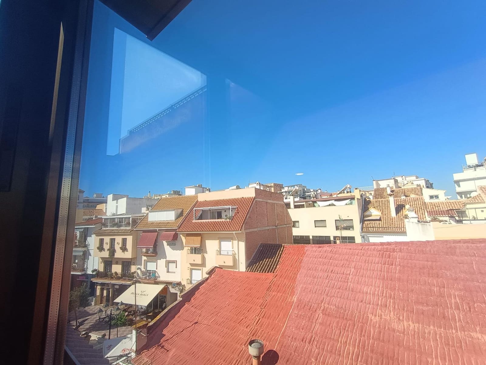 2 slaapkamer Flat te huur in Fuengirola - € 1.100 (Ref: 10177310)