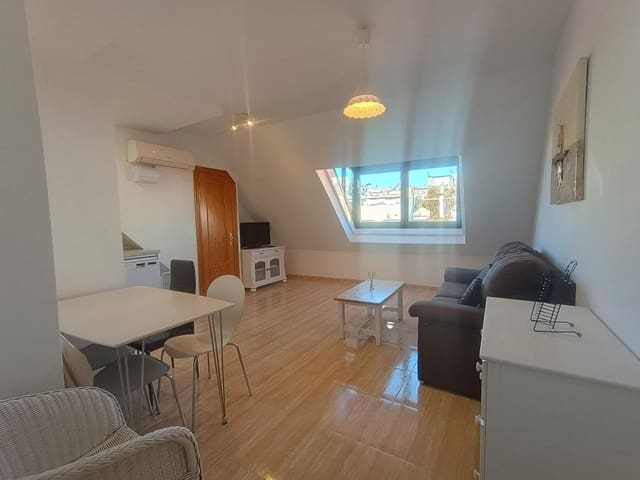 2 quarto Apartamento para arrendar em Fuengirola - 1 100 € (Ref: 10177310)