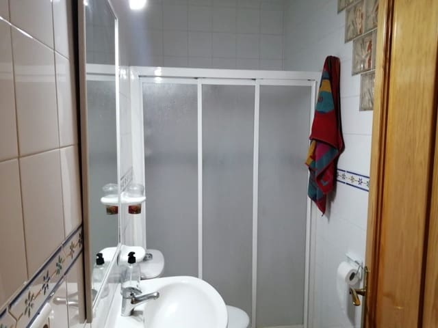 1 soveværelse Lejlighed til leje i Fuengirola - € 900 (Ref: 5834660)