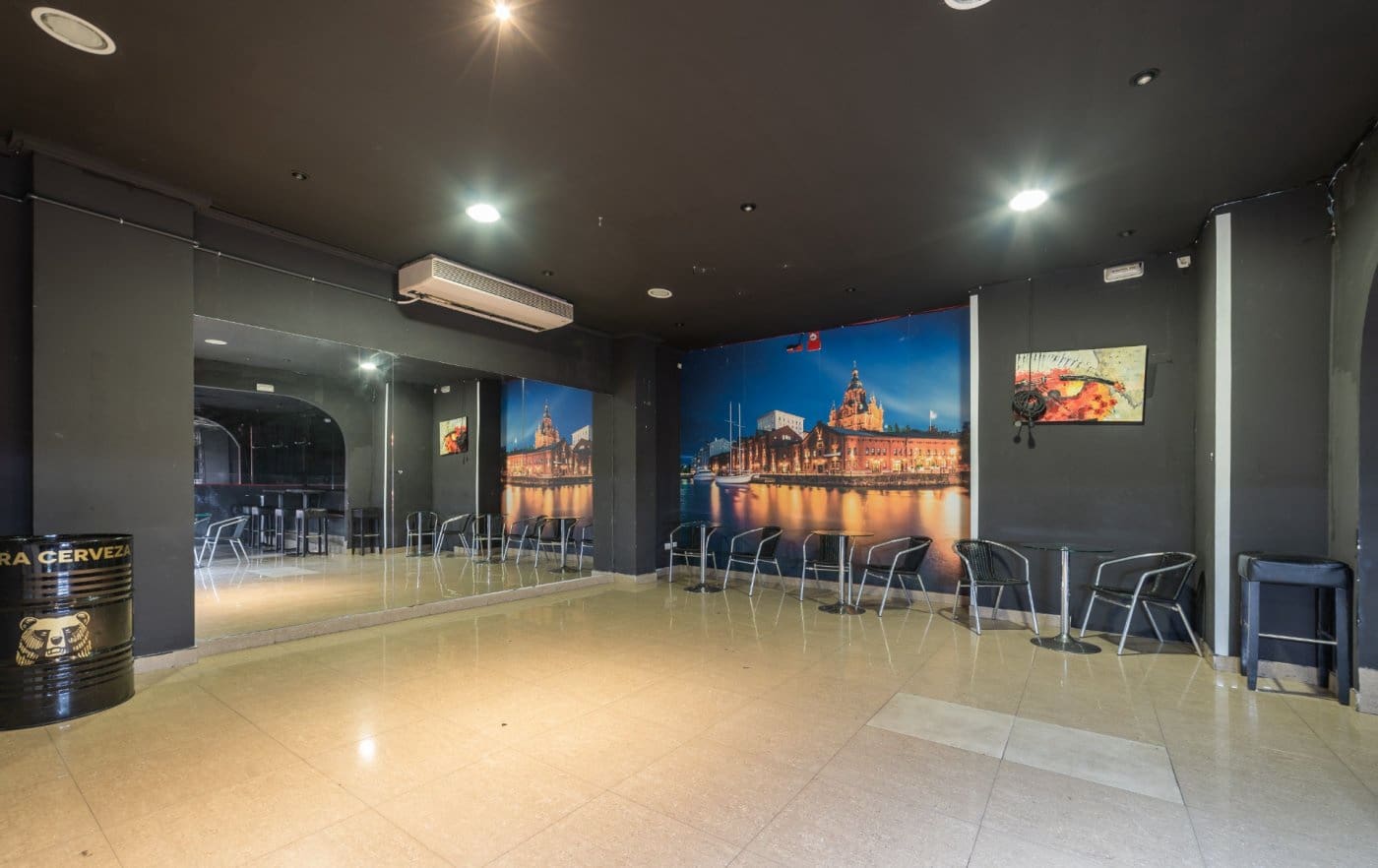 Kommersiell til leie i Fuengirola - € 2 500 (Ref: 6178642)