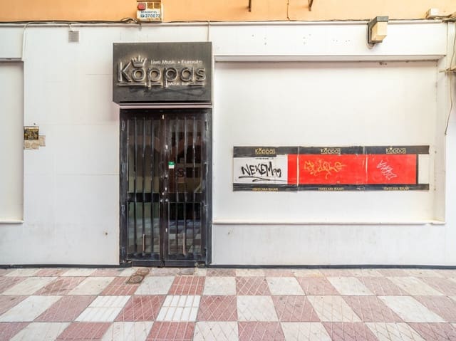 Commercieel te huur in Los Boliches , Fuengirola - € 2.500 (Ref: 6178642)