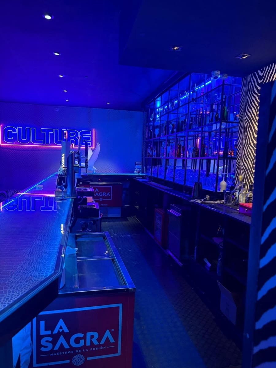 Local Comercial en Fuengirola en alquiler - 2.500 € (Ref: 6178642)