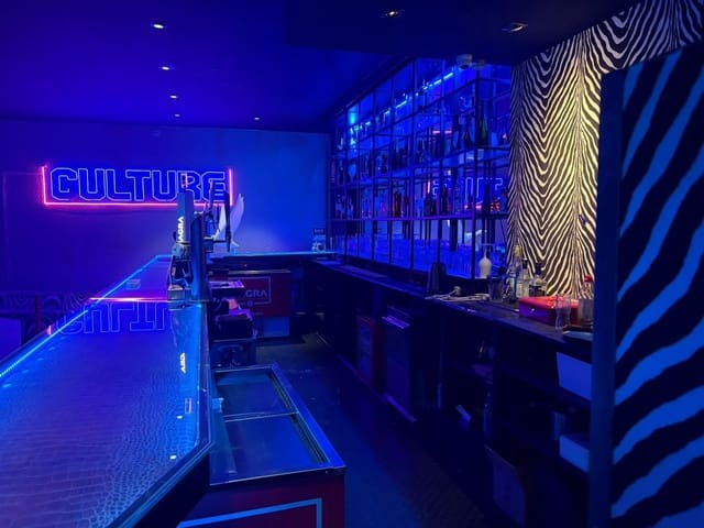 Kaupallinen vuokrattavana paikassa Los Boliches , Fuengirola - 2 500 € (Ref: 6178642)