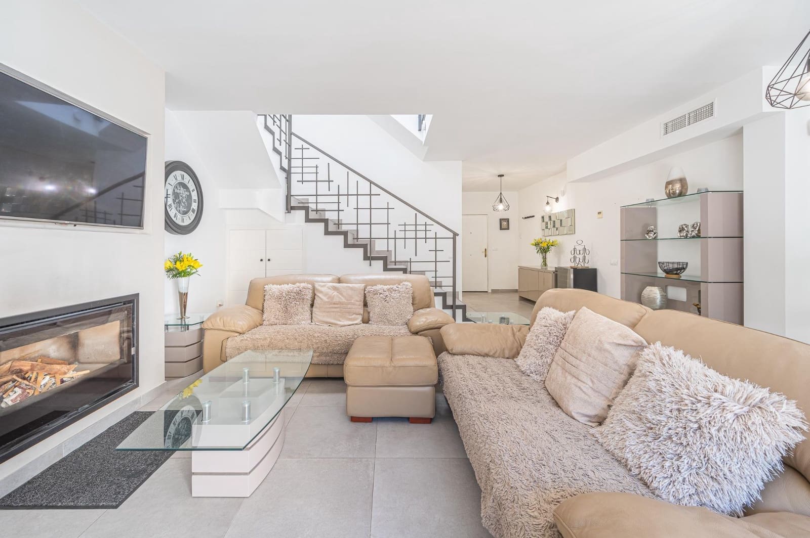 3 soveværelse Rækkehus til salg i Fuengirola med swimmingpool - € 525.000 (Ref: 7438480)