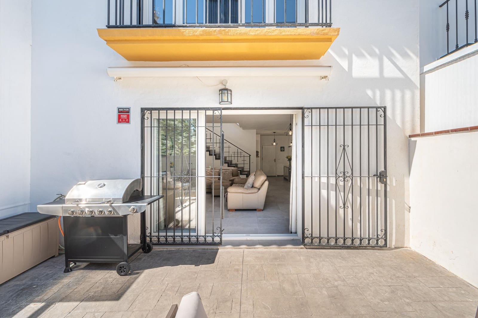 3 soveværelse Rækkehus til salg i Fuengirola med swimmingpool - € 525.000 (Ref: 7438480)