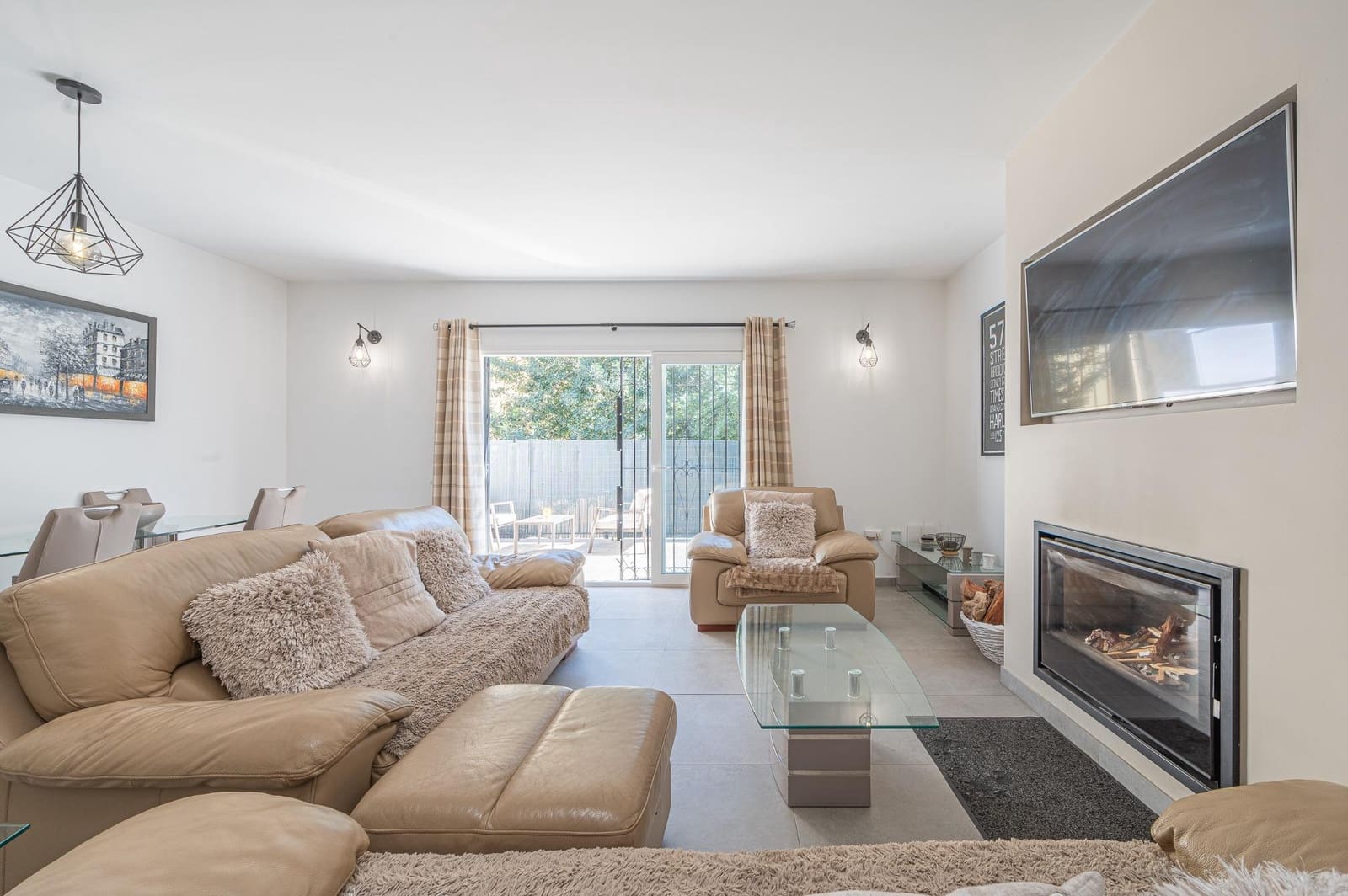 3 soveværelse Rækkehus til salg i Fuengirola med swimmingpool - € 525.000 (Ref: 7438480)