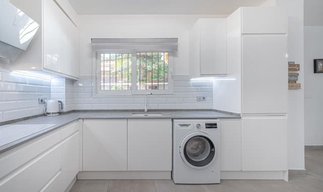 3 Zimmer Reihenhaus zu verkaufen in Los Boliches , Fuengirola mit Pool - 499.000 € (Ref: 7438480)