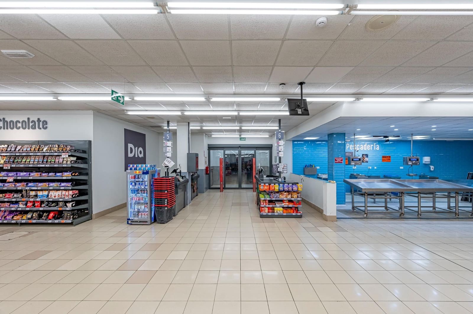 Local Commercial à vendre à Fuengirola avec garage - 4 200 000 € (Ref: 8138834)