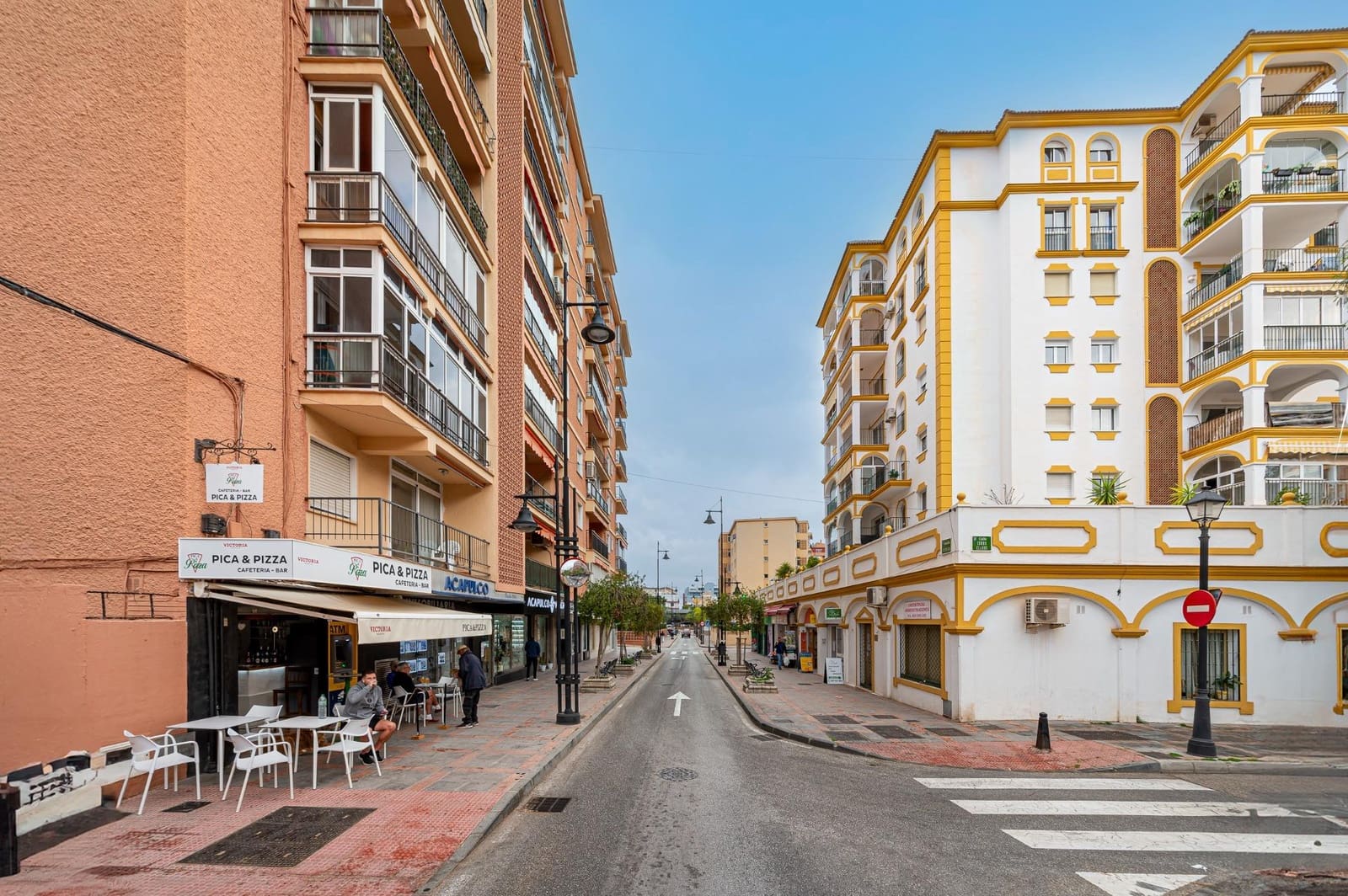 Local Commercial à vendre à Fuengirola avec garage - 4 200 000 € (Ref: 8138834)
