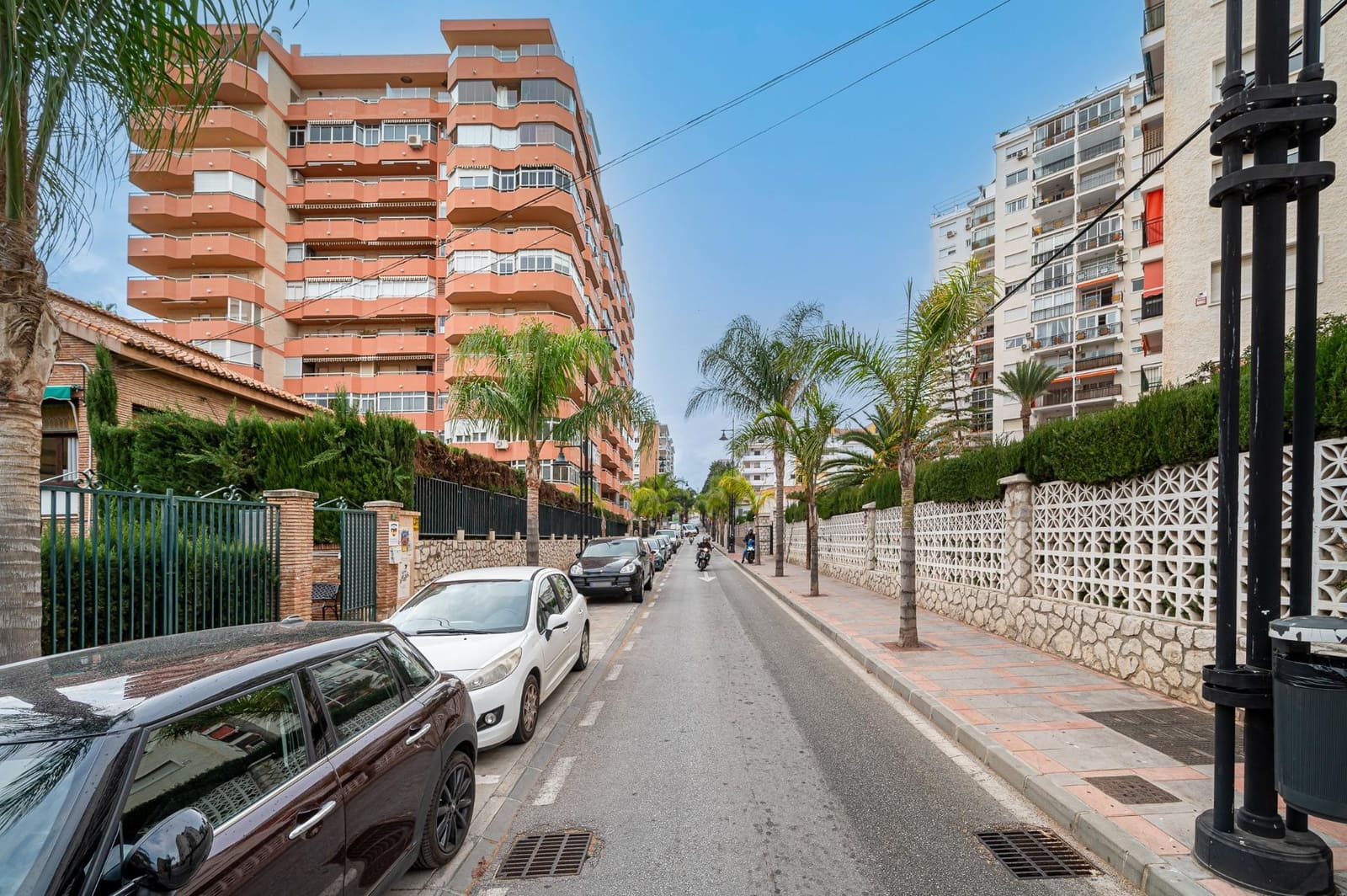 Local Commercial à vendre à Fuengirola avec garage - 4 200 000 € (Ref: 8138834)
