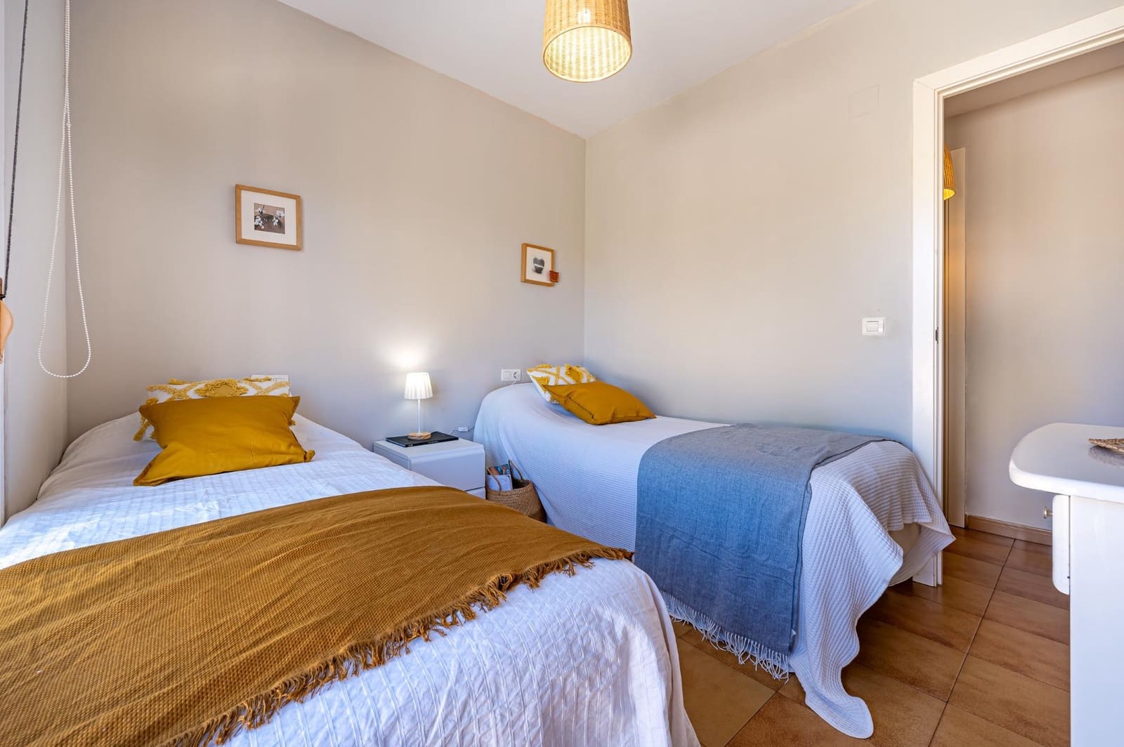 2 makuuhuone Kattohuoneisto myytävänä paikassa Calahonda mukana uima-altaan 
autotalli - 290 000 € (Ref: 8206740)