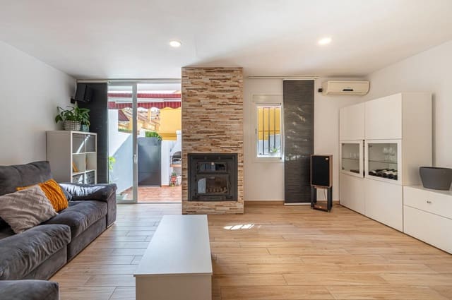 3 sovrum Radhus att hyra i Los Pacos, Fuengirola med pool garage - 2 000 € (Ref: 8339704)