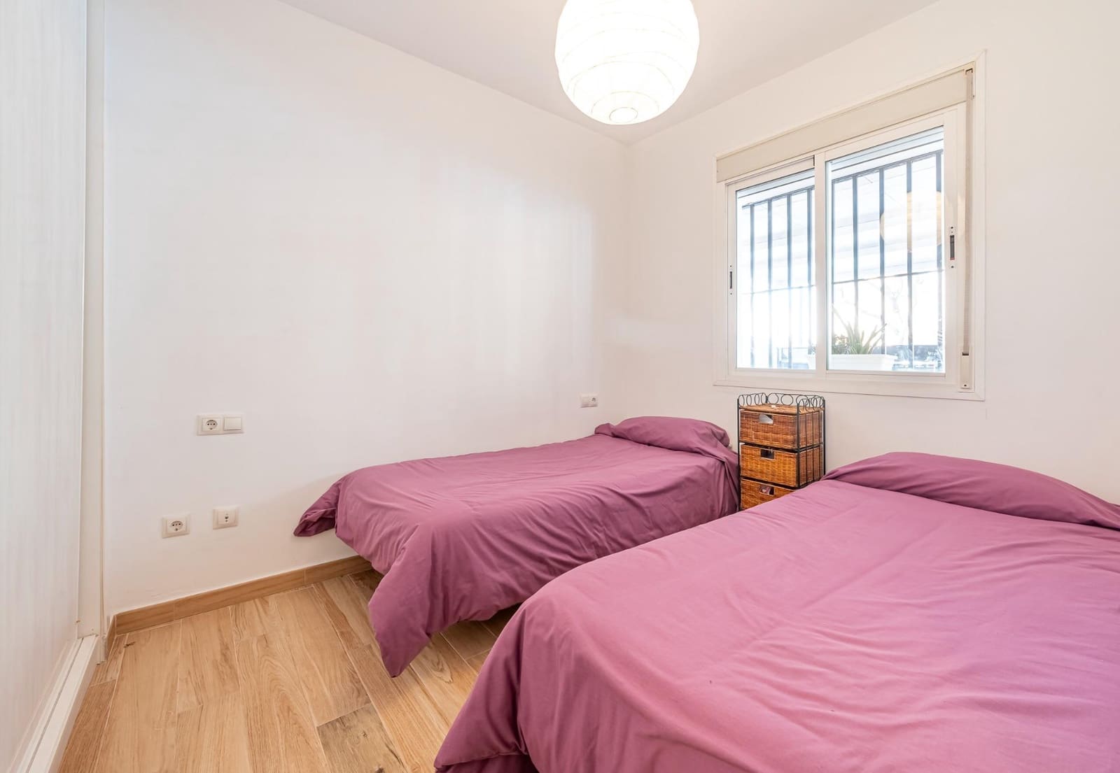 3 bedroom Terraced Villa for rent in Fuengirola with pool garage - € 2,000 (Ref: 8339704)