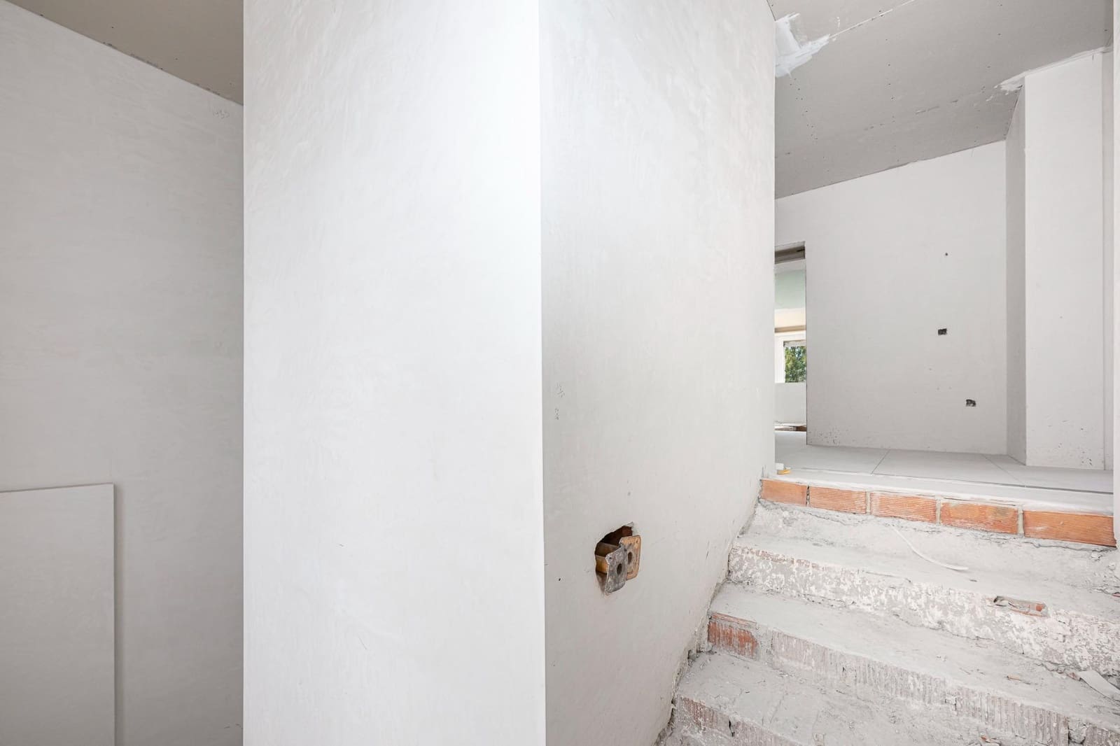 5 soverom Villa til salgs i Mijas med svømmebasseng garasje - € 1 495 000 (Ref: 8847554)