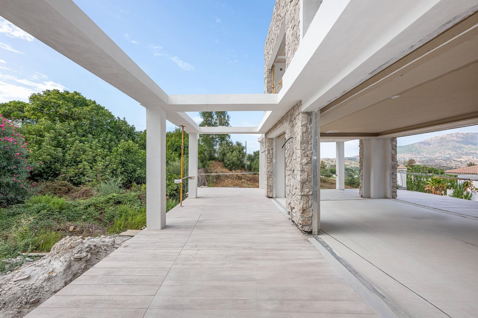 5 soverom Villa til salgs i Mijas med svømmebasseng garasje - € 1 495 000 (Ref: 8847554)