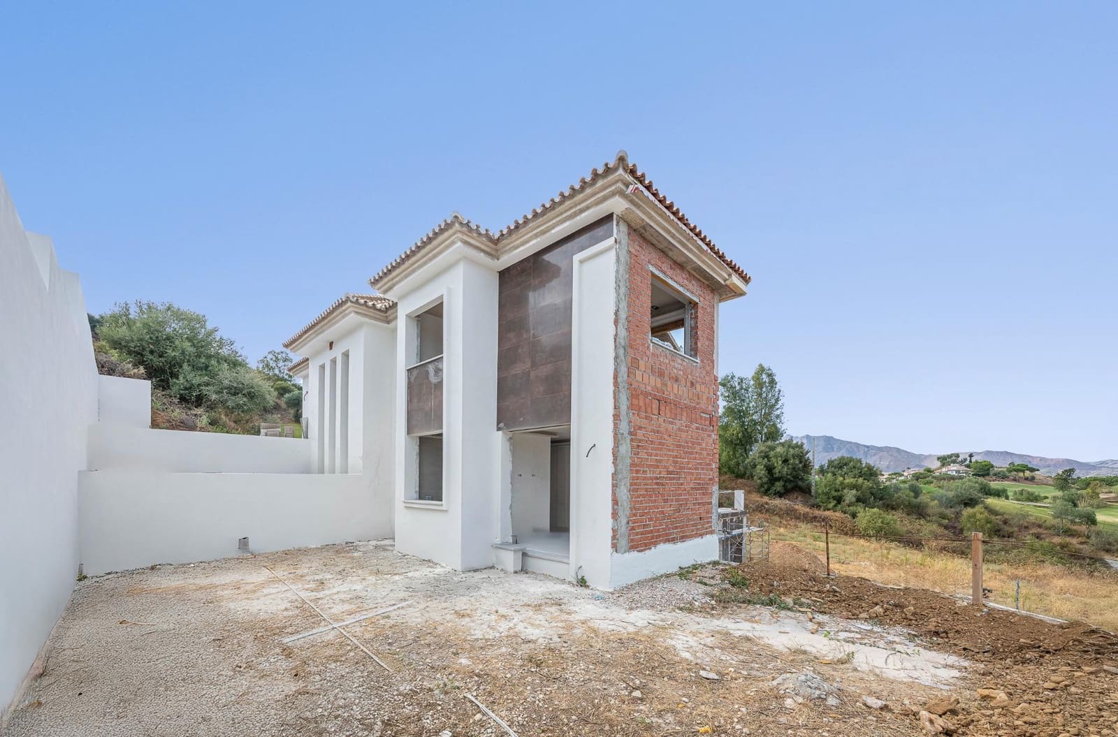 5 soverom Villa til salgs i Mijas med svømmebasseng garasje - € 1 495 000 (Ref: 8847554)