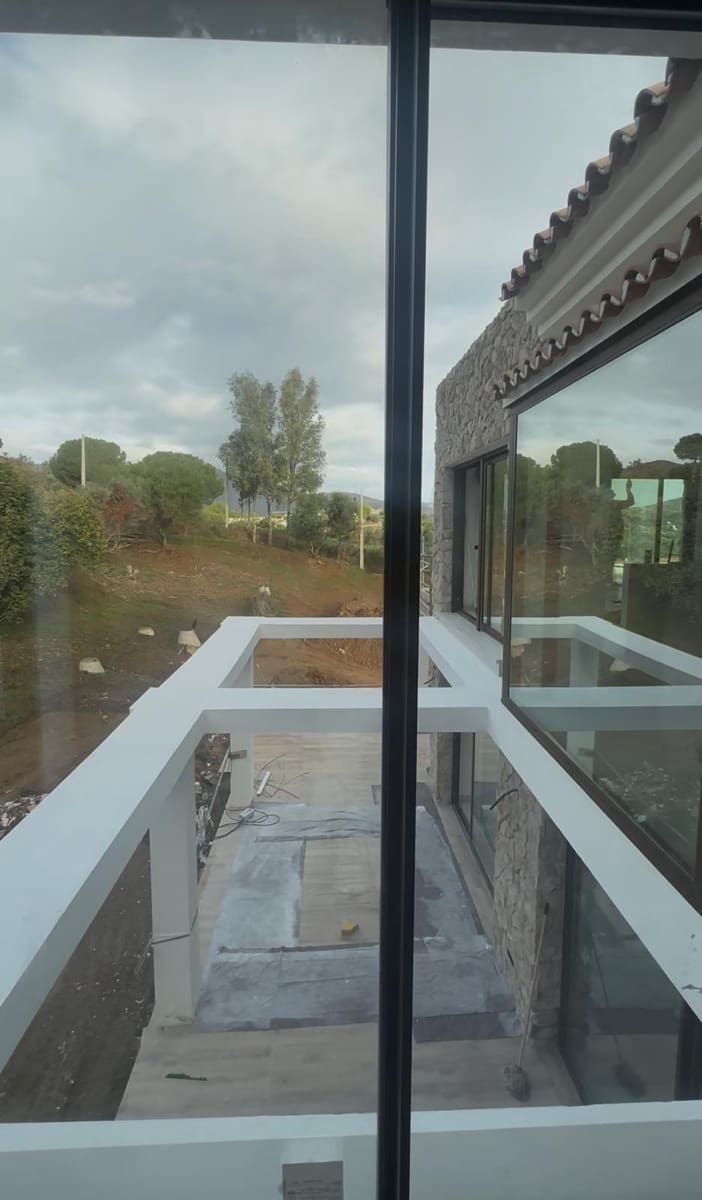 5 soveværelse Villa til salg i Mijas med swimmingpool garage - € 1.495.000 (Ref: 8847554)