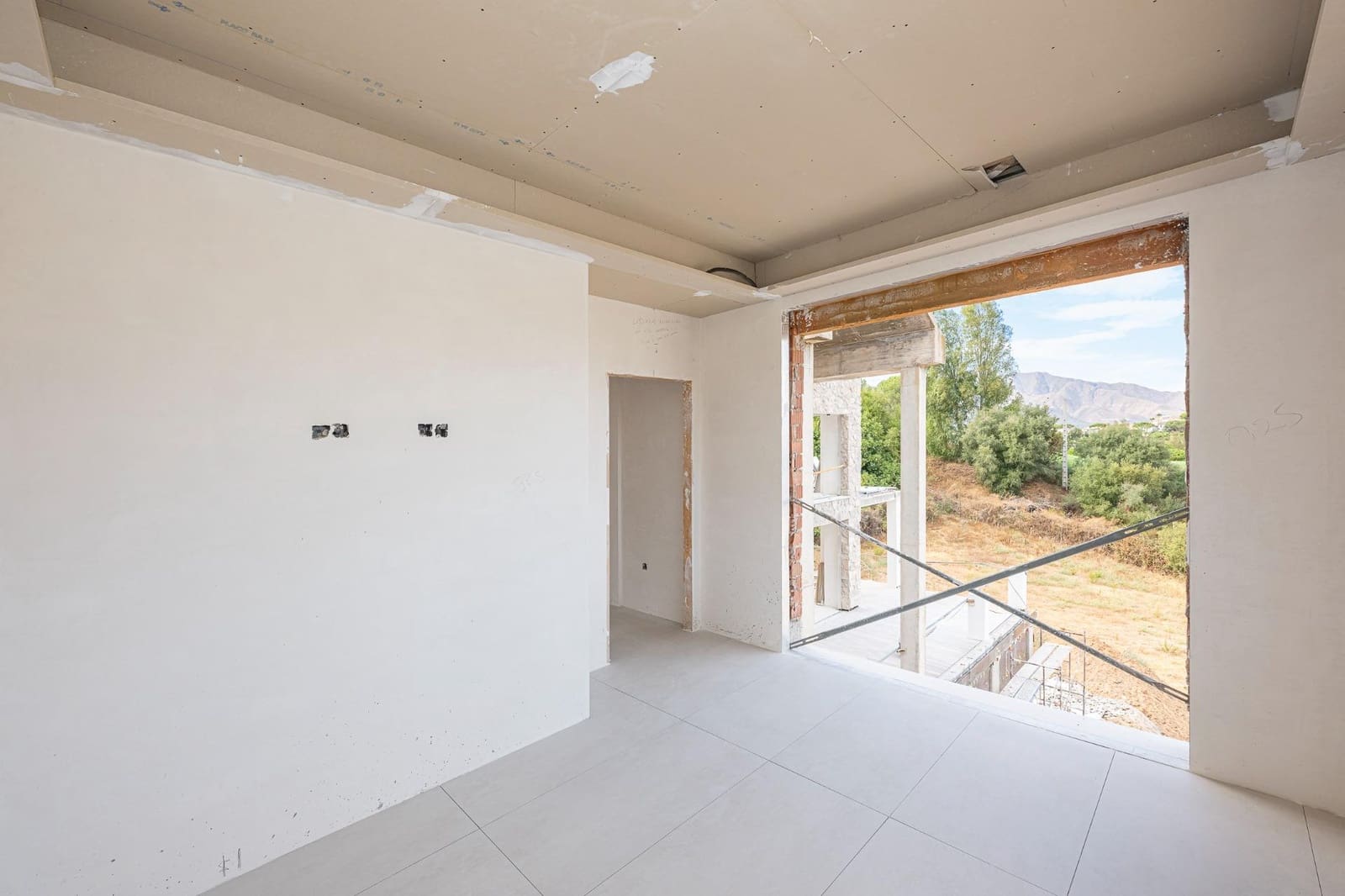 5 soveværelse Villa til salg i Mijas med swimmingpool garage - € 1.495.000 (Ref: 8847554)
