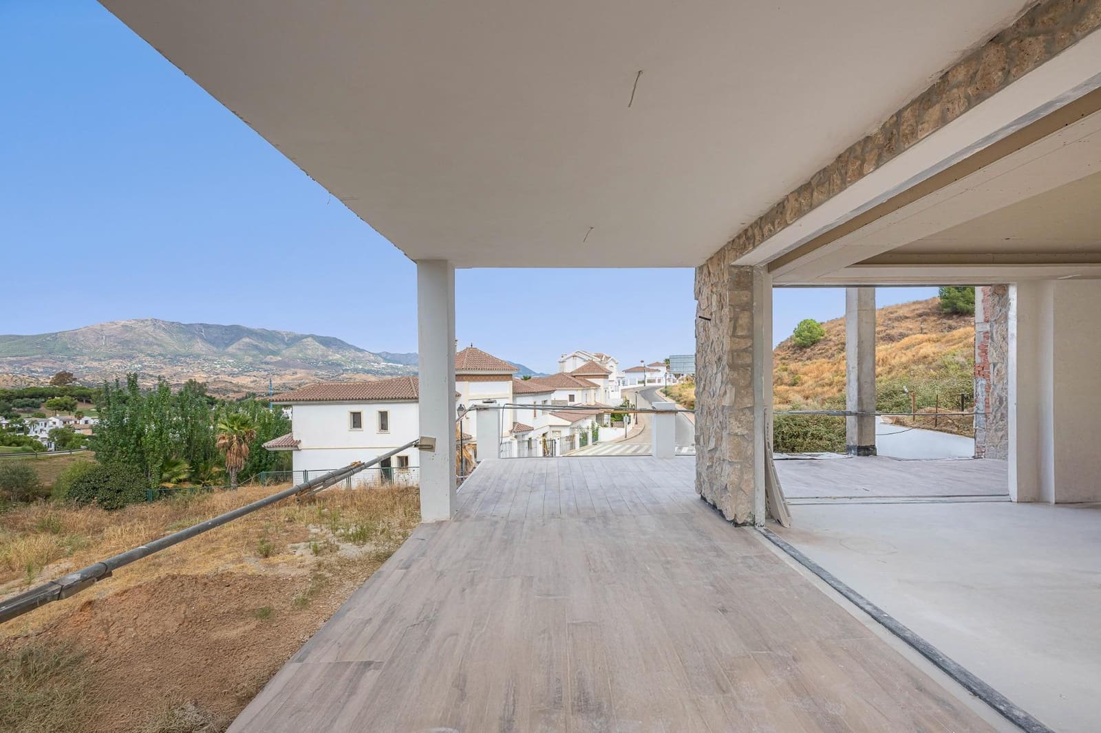 5 soveværelse Villa til salg i Mijas med swimmingpool garage - € 1.495.000 (Ref: 8847554)