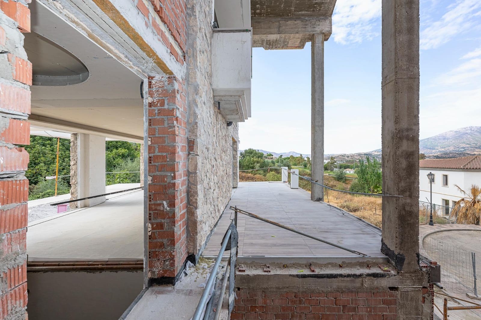 5 soveværelse Villa til salg i Mijas med swimmingpool garage - € 1.495.000 (Ref: 8847554)