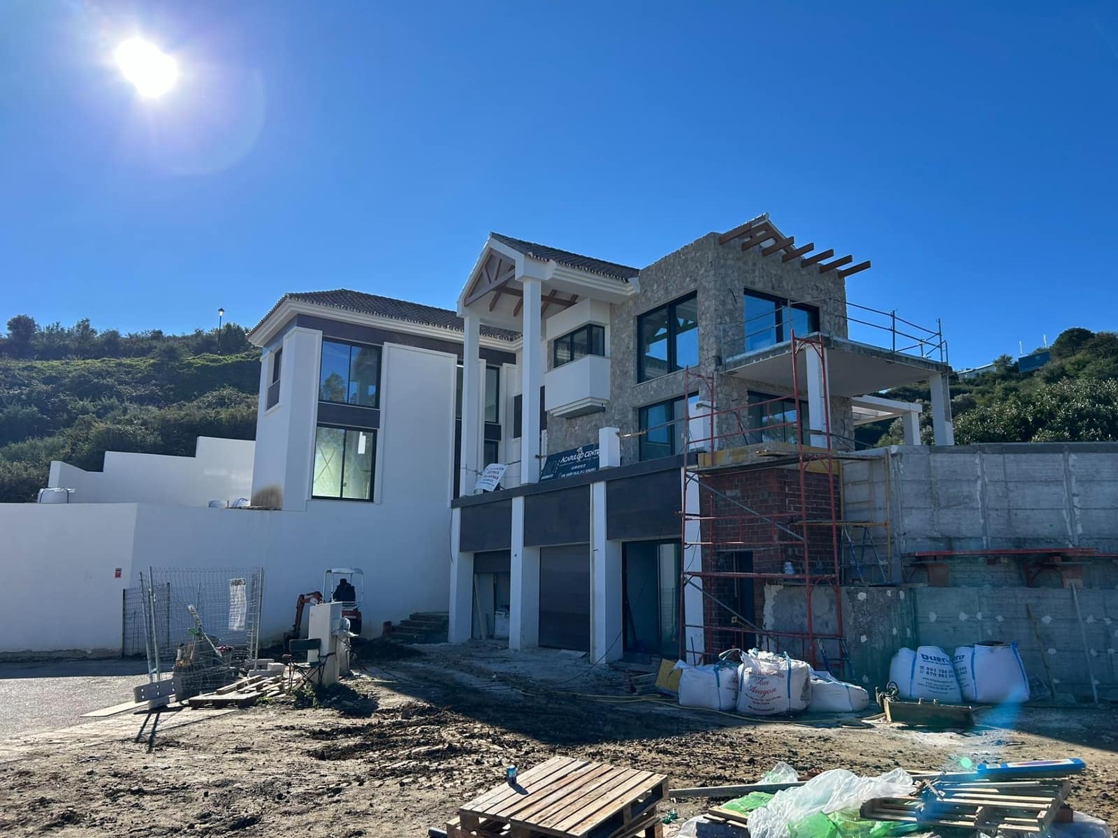 5 bedroom Villa for sale in Mijas with pool garage - € 1,495,000 (Ref: 8847554)