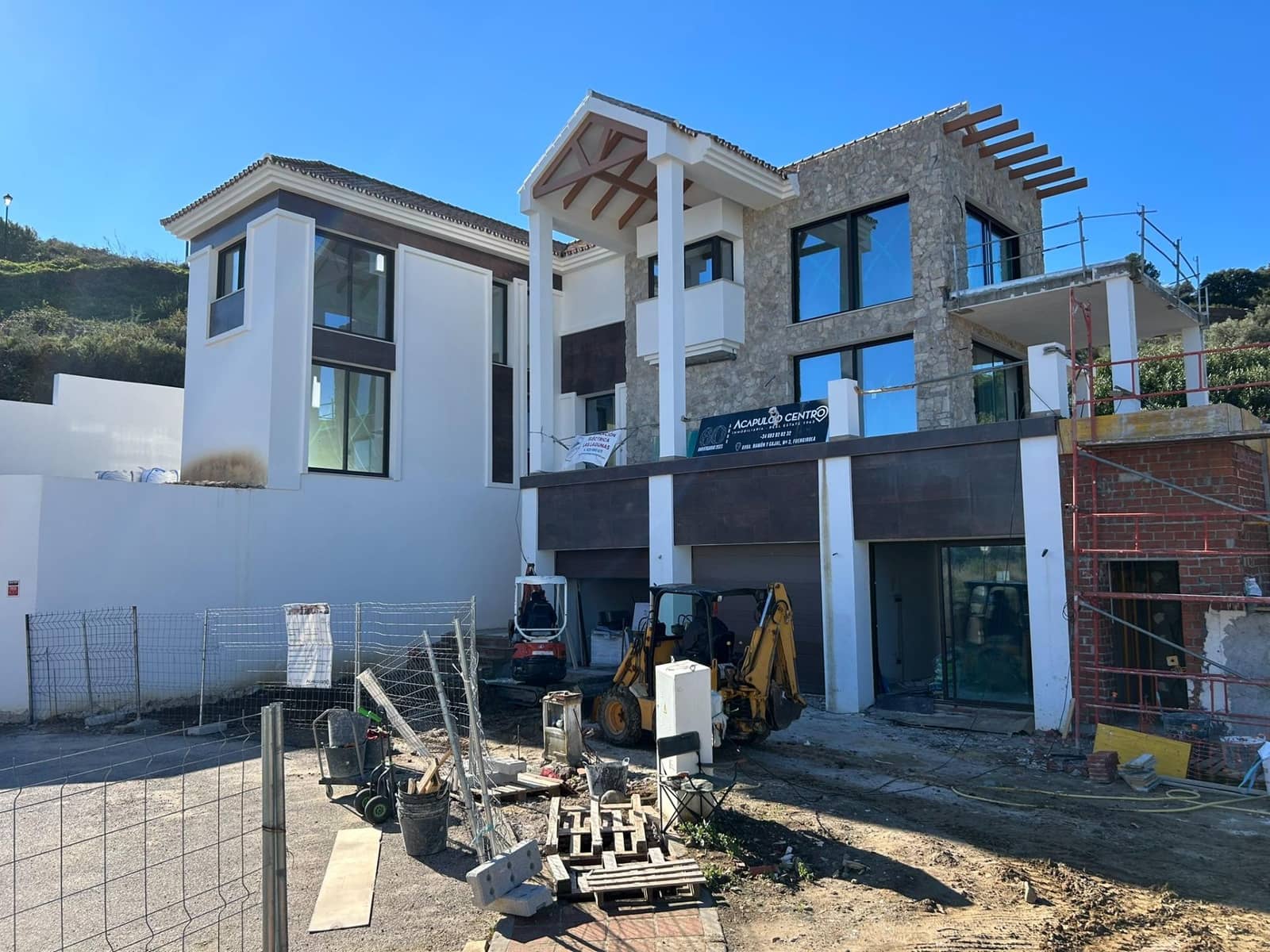 5 sypialnia Willa na sprzedaż w Mijas z basenem garażem - 1 661 940 € (Ref: 8847554)