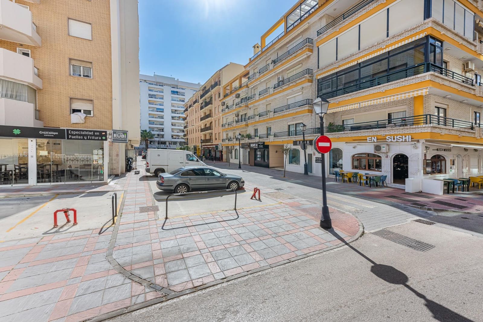 Piso de 3 habitaciones en Fuengirola en venta con garaje - 545.000 € (Ref: 8926288)