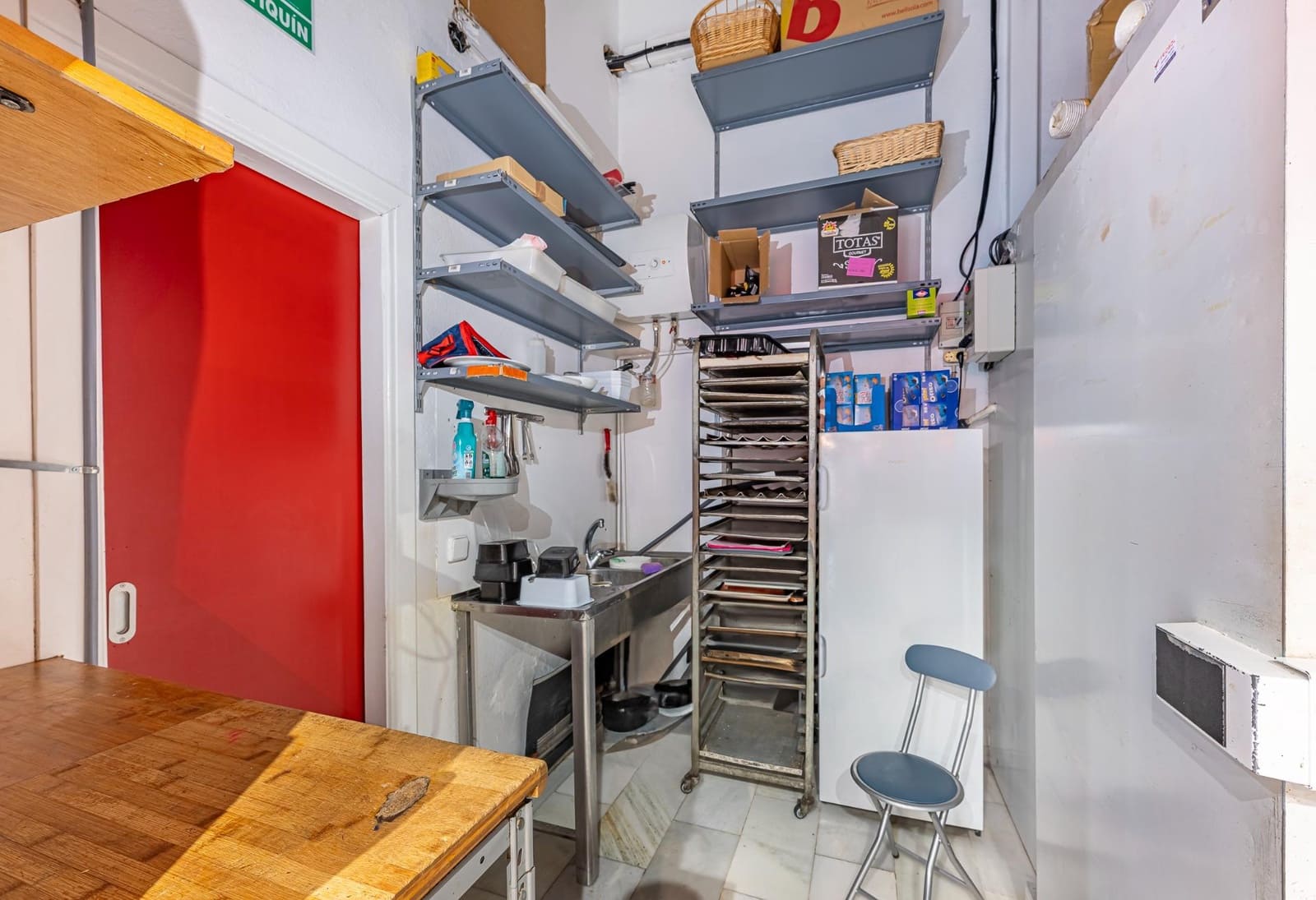 3 soverom Kommersiell til salgs i Fuengirola - € 170 000 (Ref: 8986101)