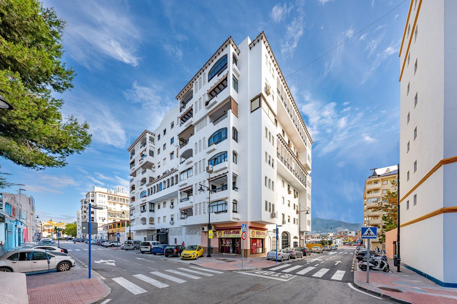 3 soverom Kommersiell til salgs i Fuengirola - € 170 000 (Ref: 8986101)