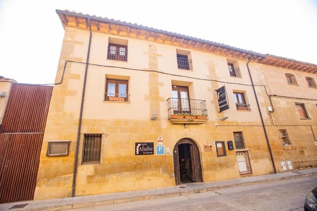12 soveværelse Guesthouse/B & B til salg i Siétamo - € 480.000 (Ref: 9106600)
