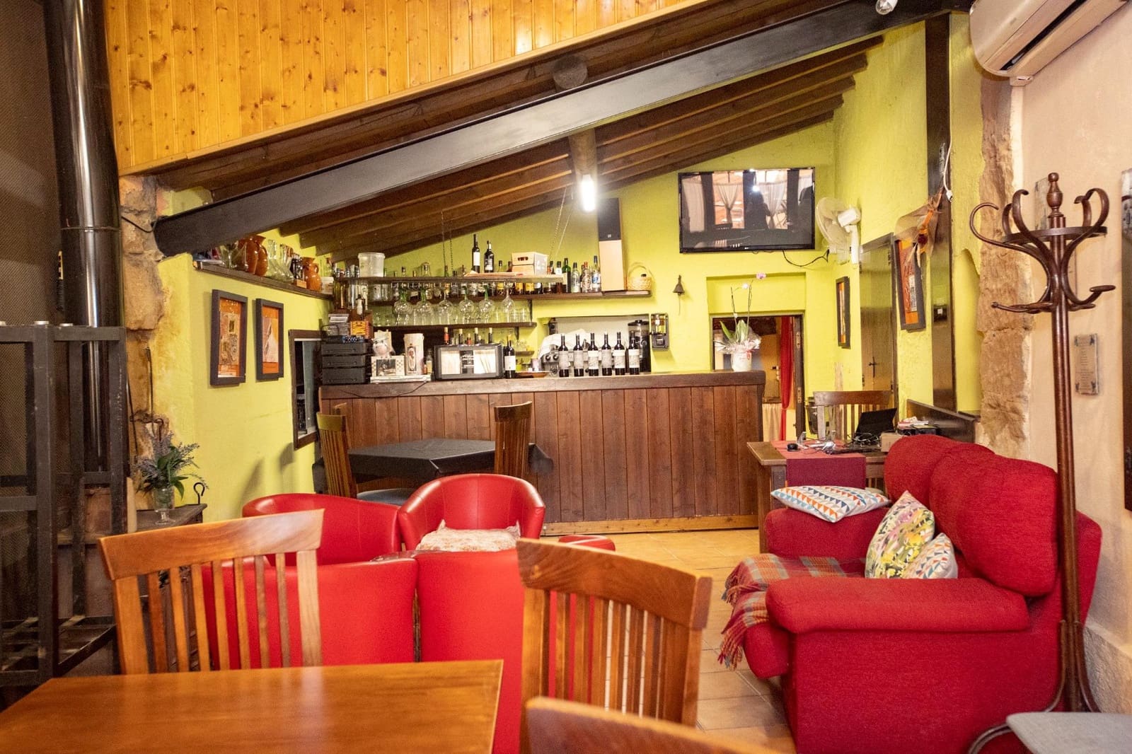 12 soveværelse Guesthouse/B & B til salg i Sietamo - € 480.000 (Ref: 9106600)