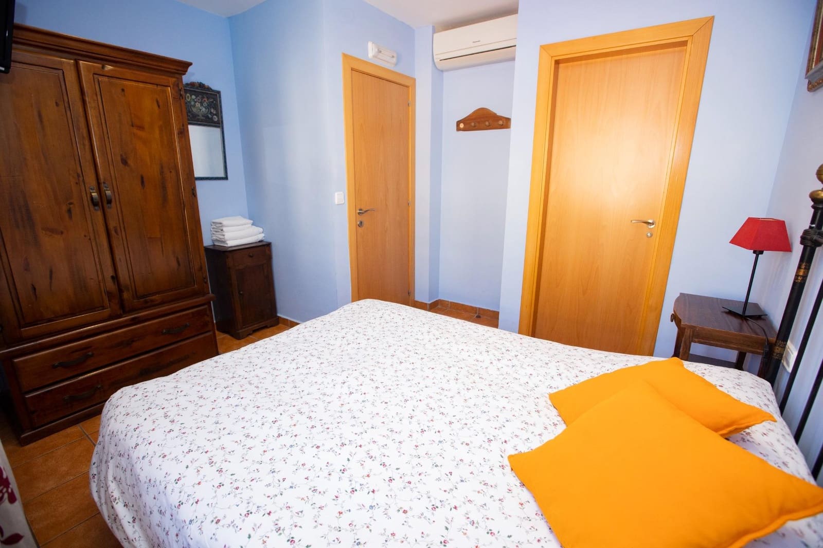 12 soveværelse Guesthouse/B & B til salg i Sietamo - € 480.000 (Ref: 9106600)