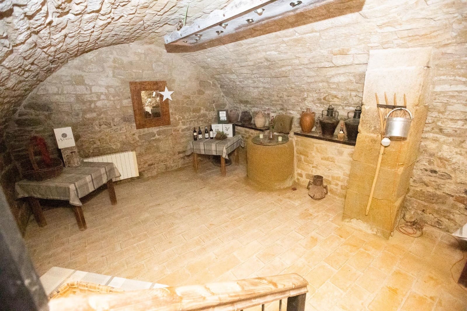 12 soveværelse Guesthouse/B & B til salg i Sietamo - € 480.000 (Ref: 9106600)