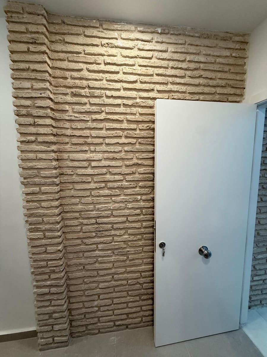 Hotel til salg i Sevilla by - € 645.000 (Ref: 9118829)