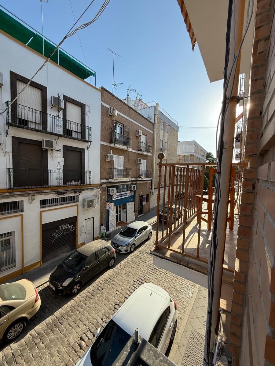 Hotel til salg i Sevilla by - € 645.000 (Ref: 9118829)