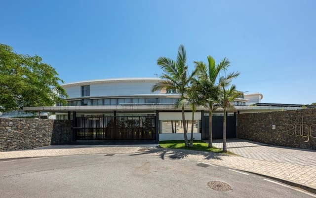 2 Zimmer Apartment zu verkaufen in Estepona mit Pool Garage - 795.000 € (Ref: 9137243)