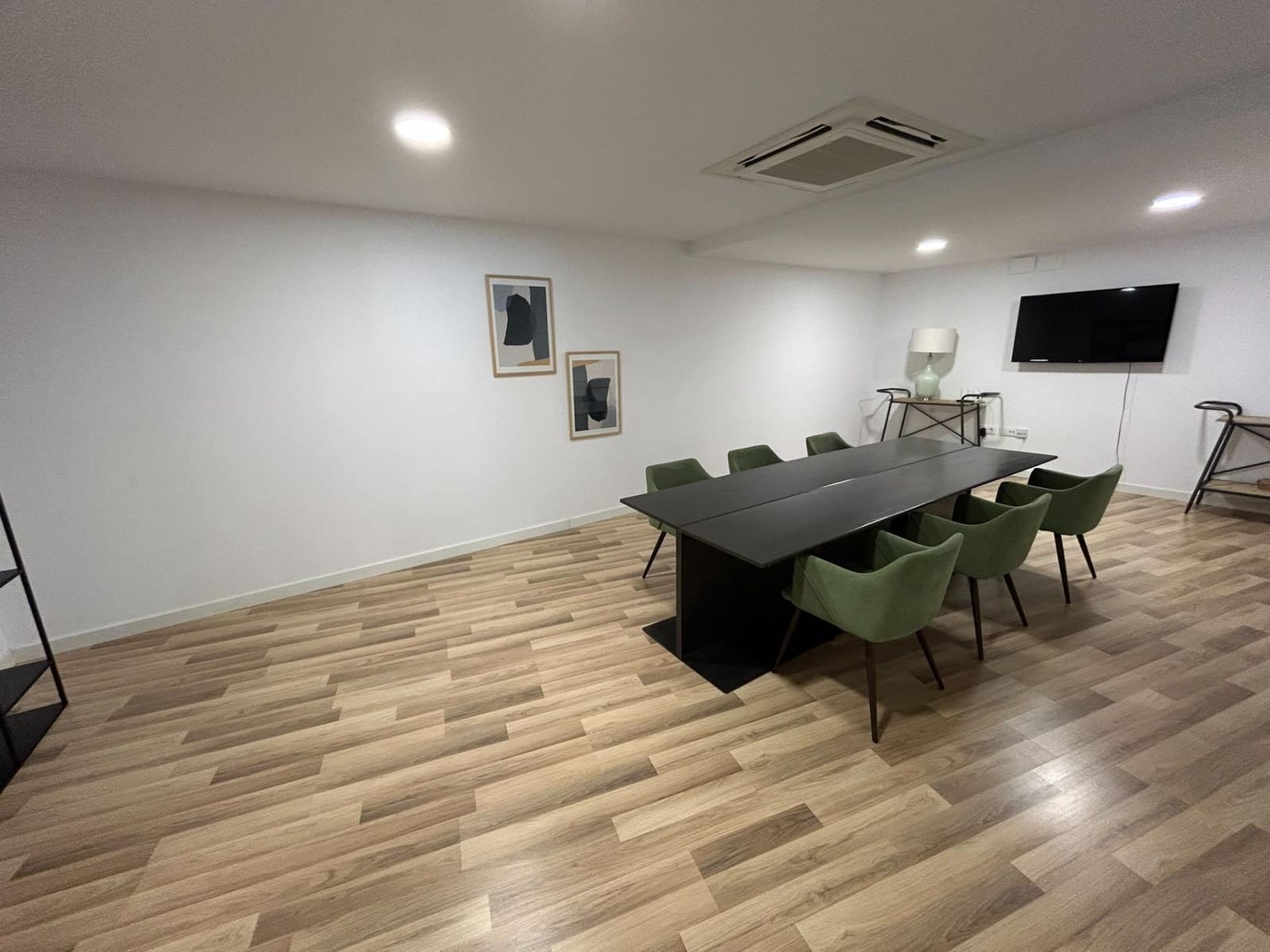 2 Zimmer Apartment zu verkaufen in Estepona mit Pool Garage - 795.000 € (Ref: 9137243)