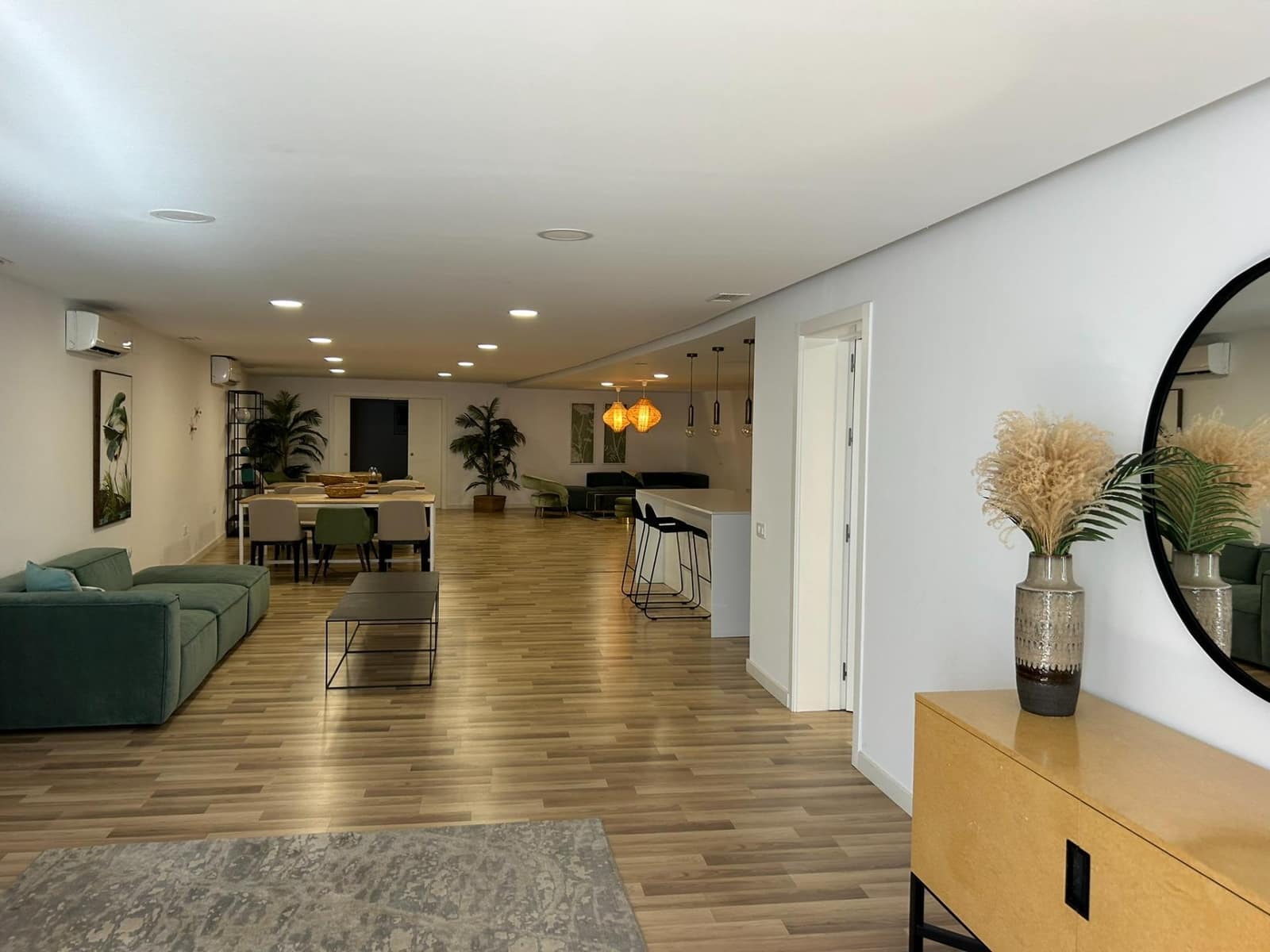 2 Zimmer Apartment zu verkaufen in Estepona mit Pool Garage - 795.000 € (Ref: 9137243)